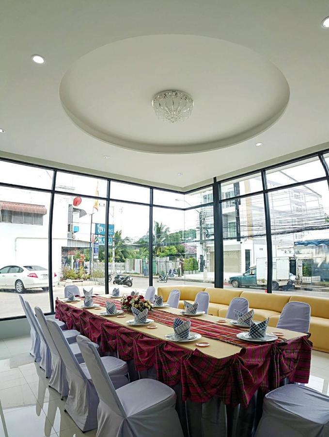 La Viva Buriram Hotel Luaran gambar